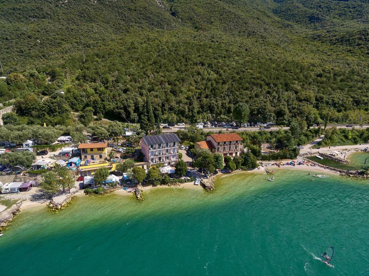 Albergo Campeggio Bommartini Malcesine Exterior foto